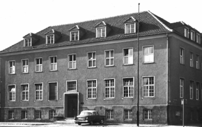 L. Stroetmann GmbH & Co. KG Hafen Ansicht Verwaltung 1950